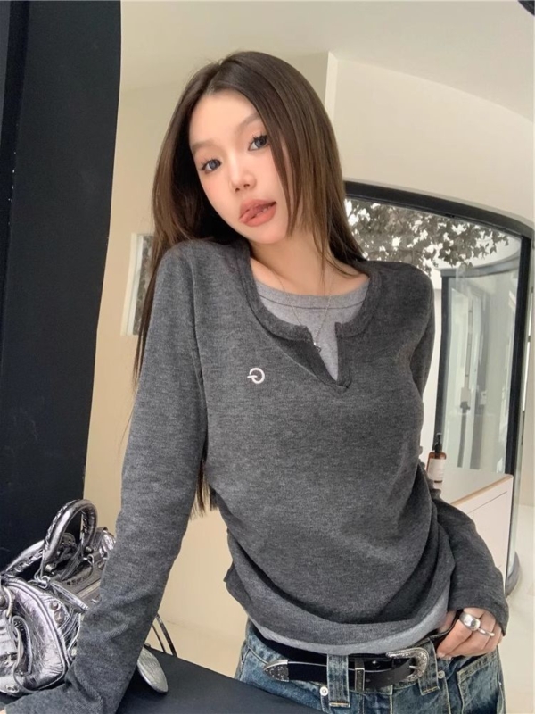 春秋薄款修身假兩件長袖上衣｜韓版圓領打底T恤 女生百搭必備