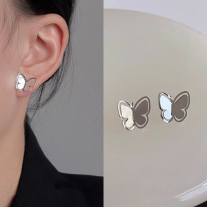 31174 螢河FFR|925銀電鍍鏡面蝴蝶耳環(MY31174)