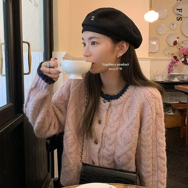 奶系短款針織開衫｜早春秋季麻花毛衣外套 氣質百搭款