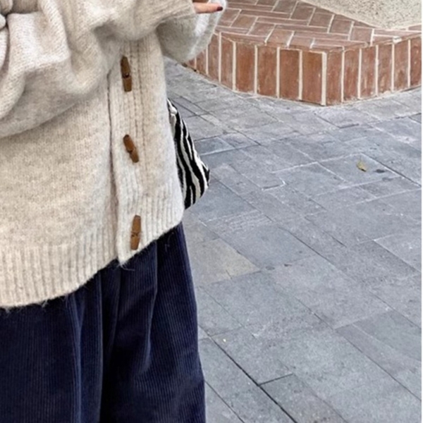 復古牛角扣針織開衫｜秋冬慵懶風毛衣外套 女生外穿上衣